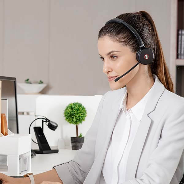 GTW Yealink WH62 Mono UC Headset, Connects To Deskphone, PC/Mac, Softphones   Works With Teams, Zoom, RingCentral, 8x8, Vonage, (WH62 Mono UC BM - View #7